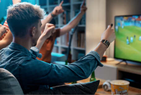 The Internet’s Busiest Minute: What Live Streaming Demands From an Internet Exchange